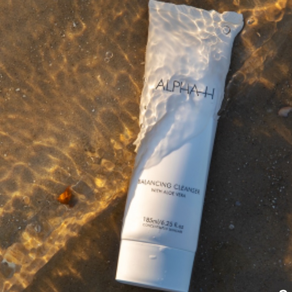 ALPHA-H Balancing Cleanser